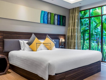 Thailand, Phuket, Novotel Phuket Karon